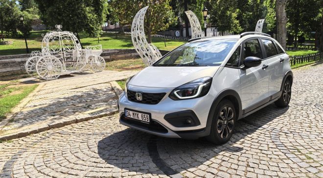 Honda Jazz Crosstar : Küçük Sınıfta Büyük Karakter