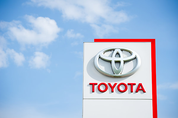 Toyota’nın Son Altı Yıldaki Global Satış Liderliğinde Kurucu Ailenin Stratejik Rolü