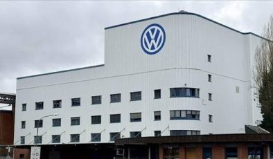 Volkswagen’de kriz büyüyor