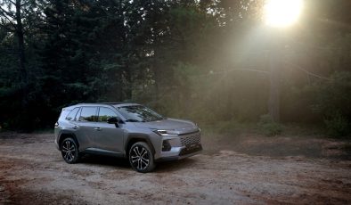 Yeni Toyota RAV4 Hybrid Tanıtıldı