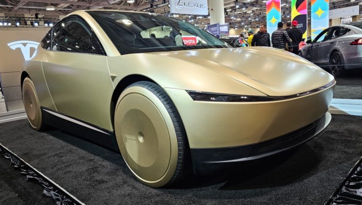 Tesla’nın sürücüsüz taksisi yollarda